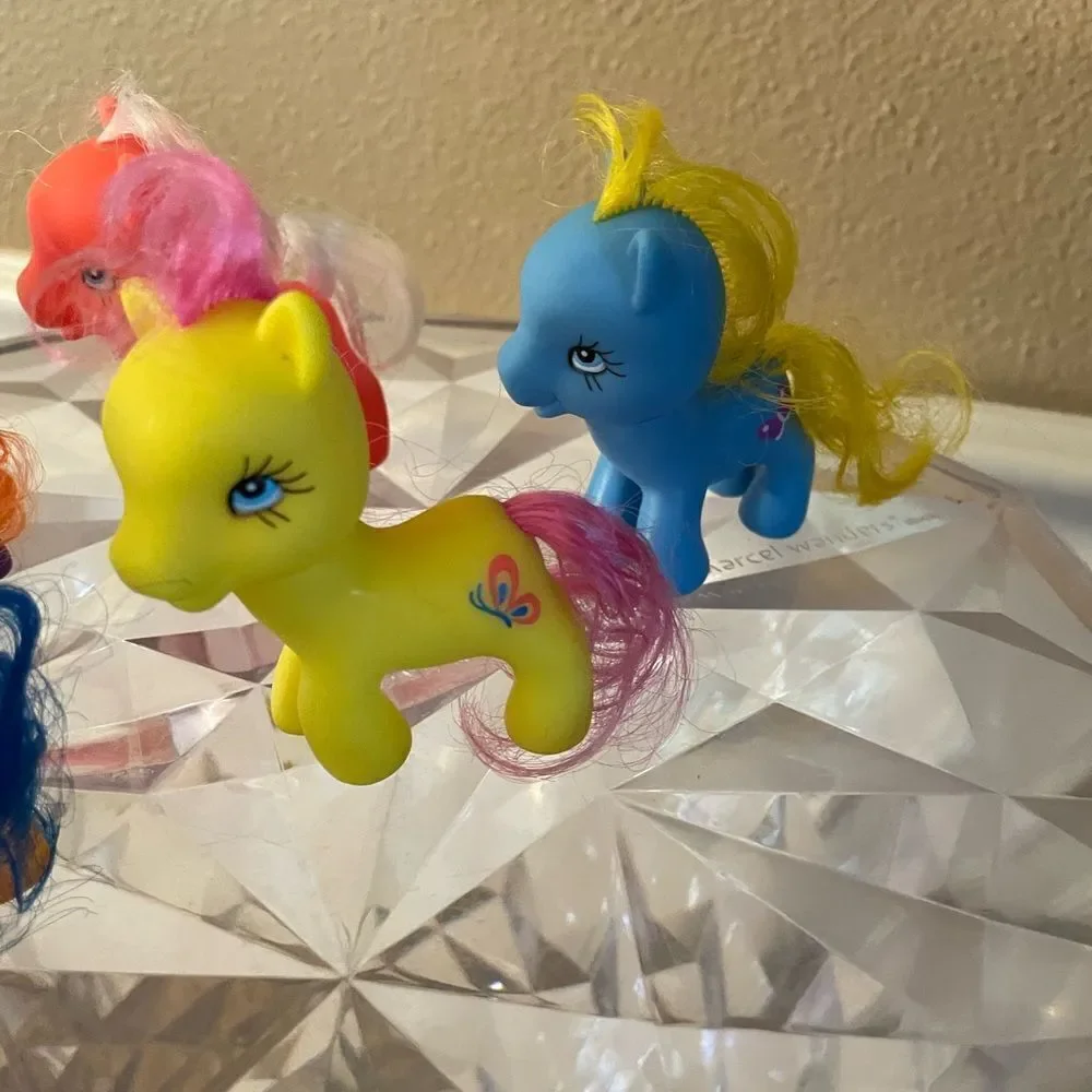 Hi-Go ponies set of 5